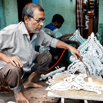 Tarakashi Magic: Crafting Tradition and Elegance in Cuttack's Navratri Puja