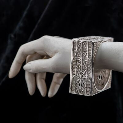 Neisha Valaya Handcrafted