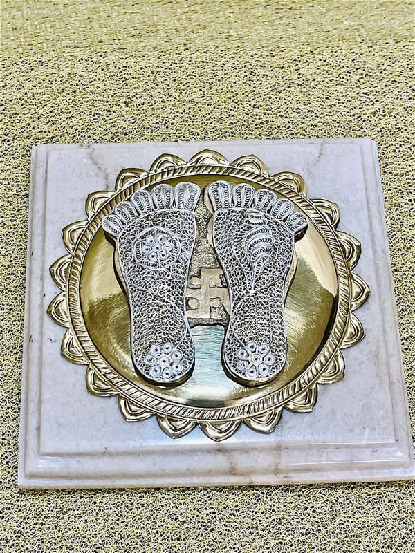 Handcrafted Silver Filigree Vishnu Charan