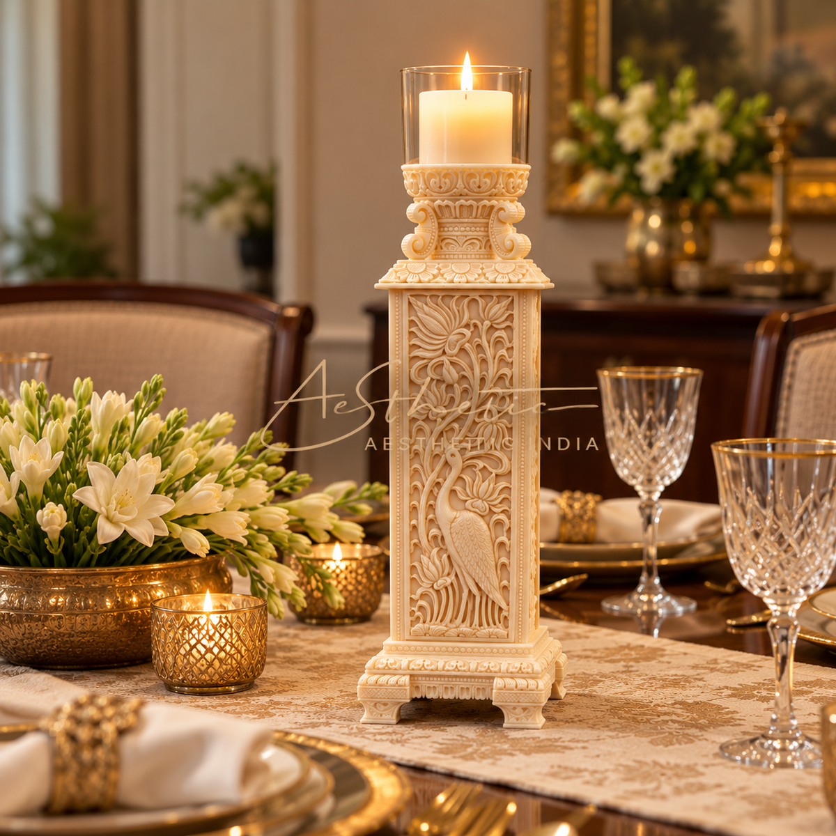 Heritage Swan candlestand(15 inches)
