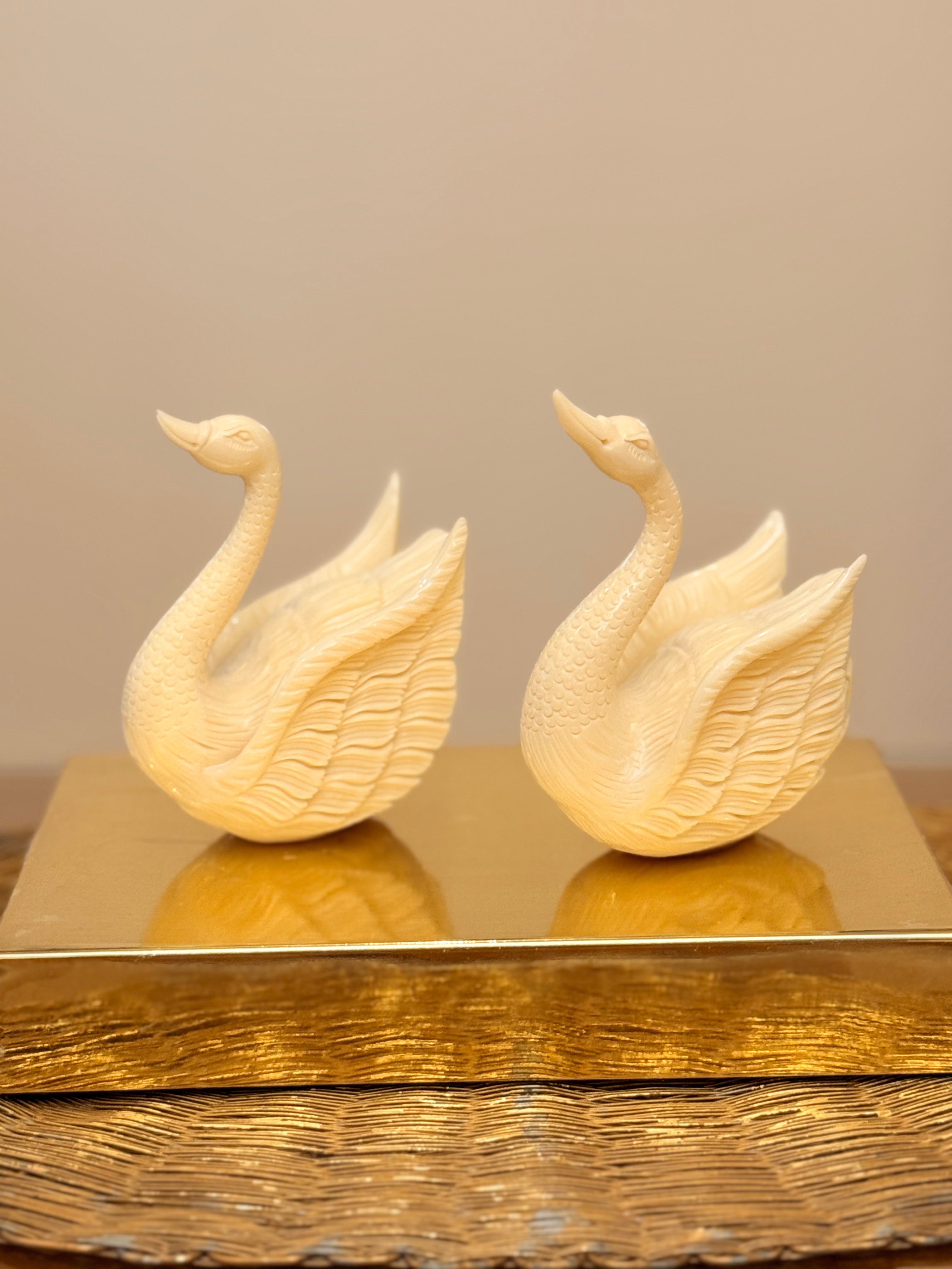 Ivory Look-Alike Swan Pair
