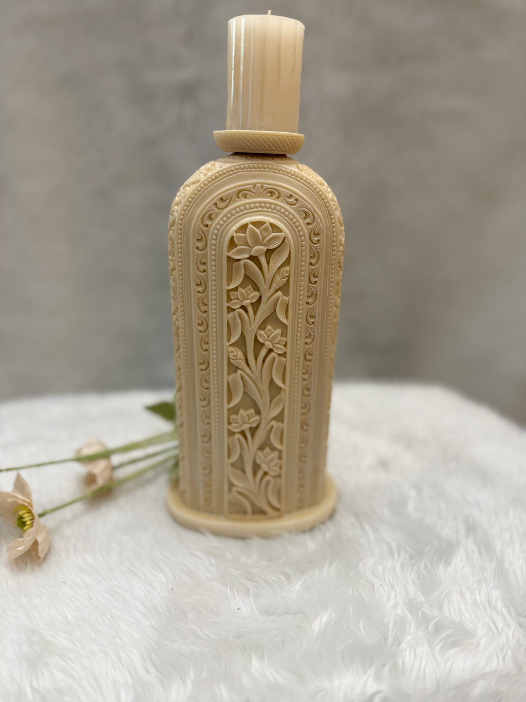 Ivory Look-Alike Dual Harmony Vases 12 inch