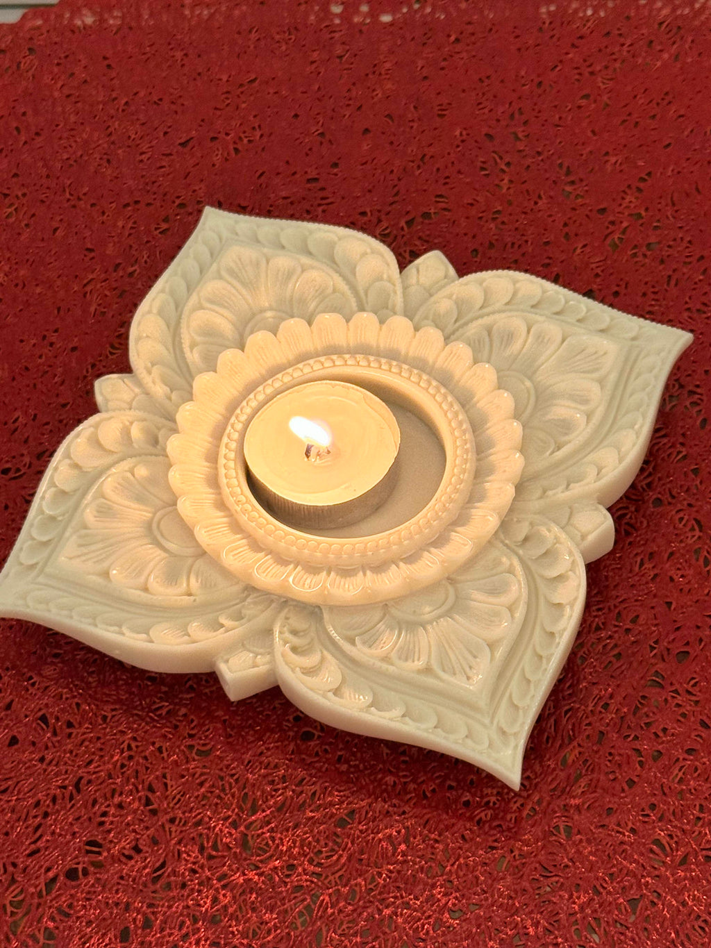 Ivory Look-Alike Lotus Tealight Holder