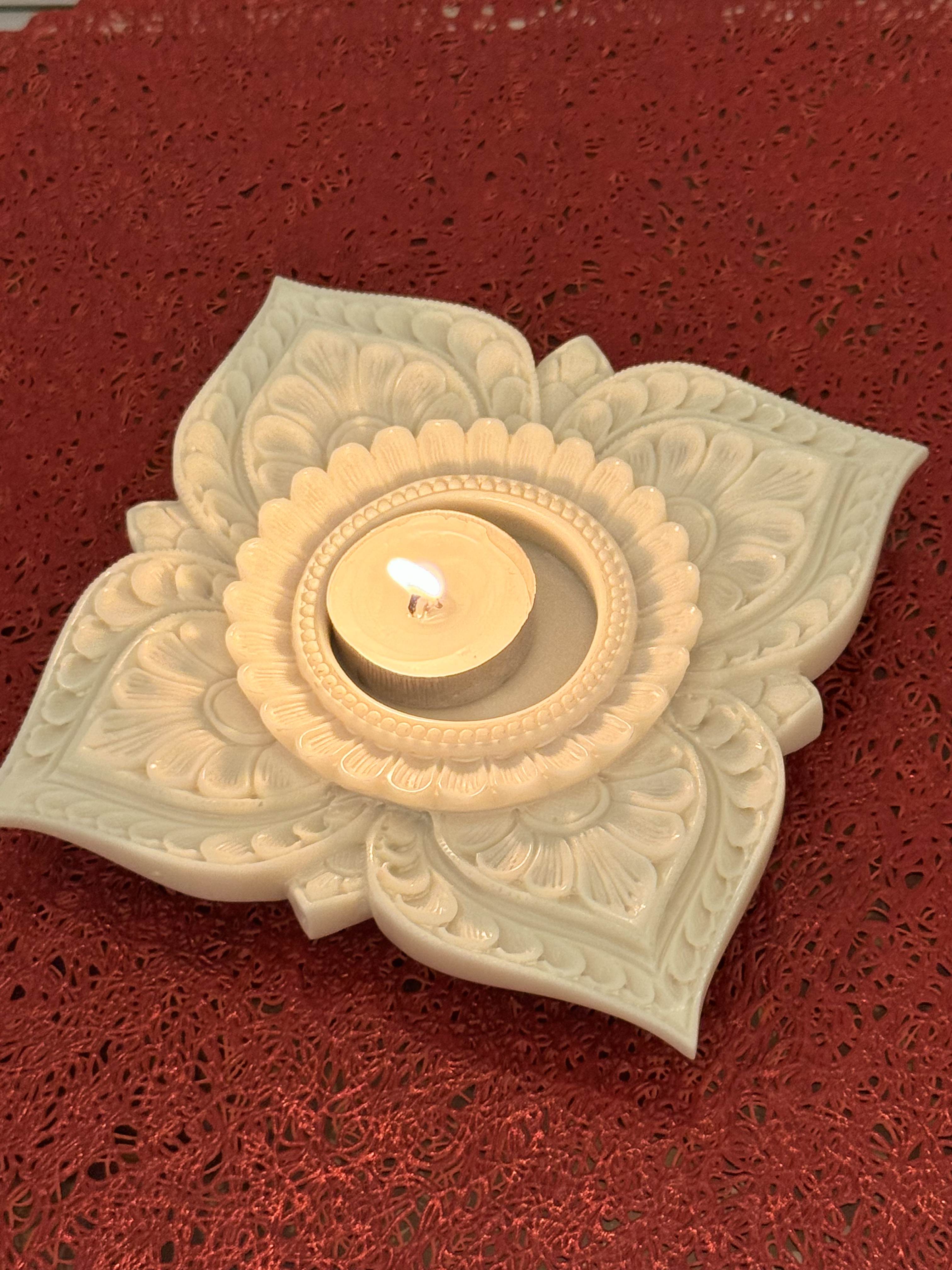 Ivory Look-Alike Lotus Tealight Holder