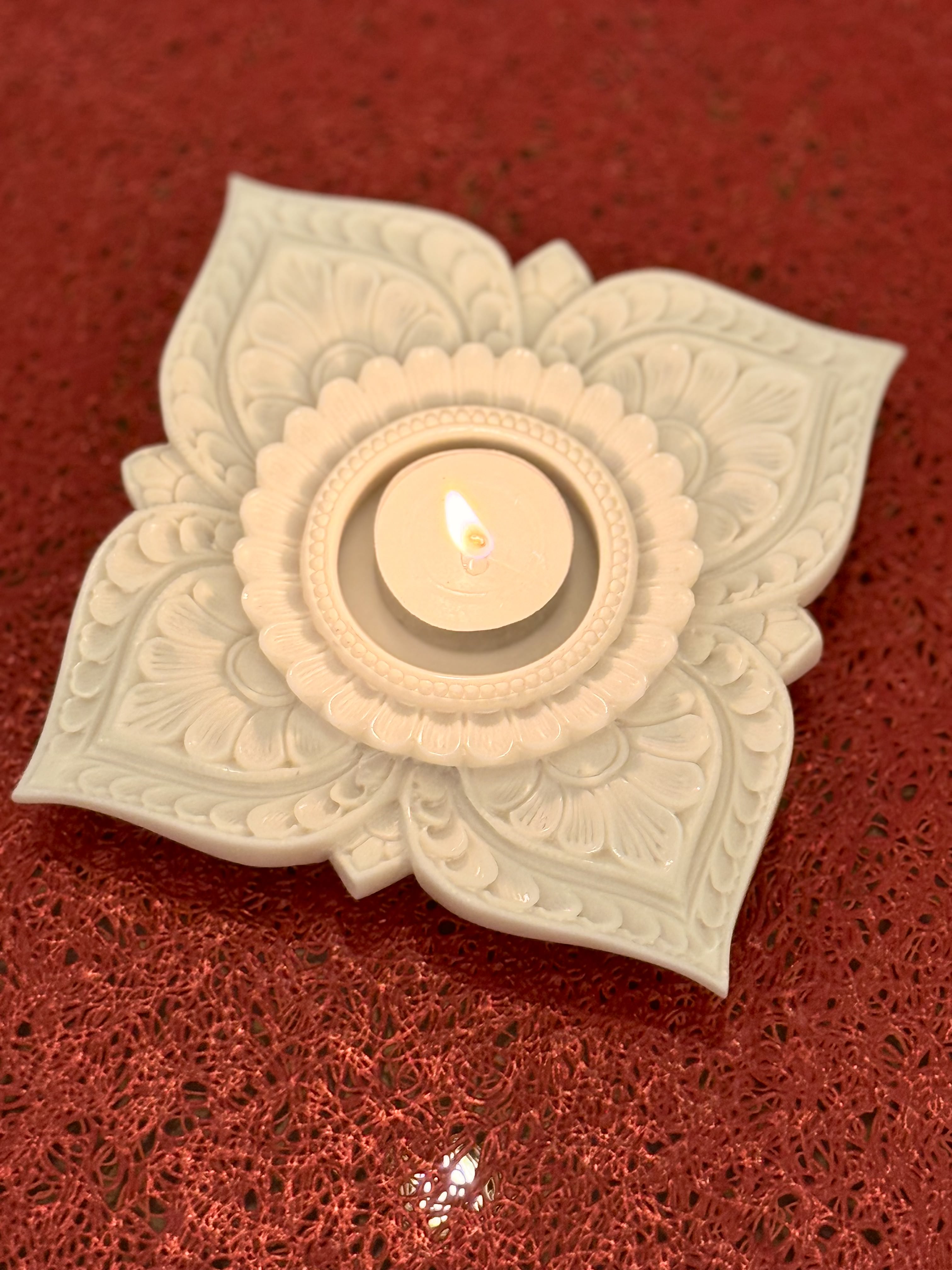 Ivory Look-Alike Lotus Tealight Holder