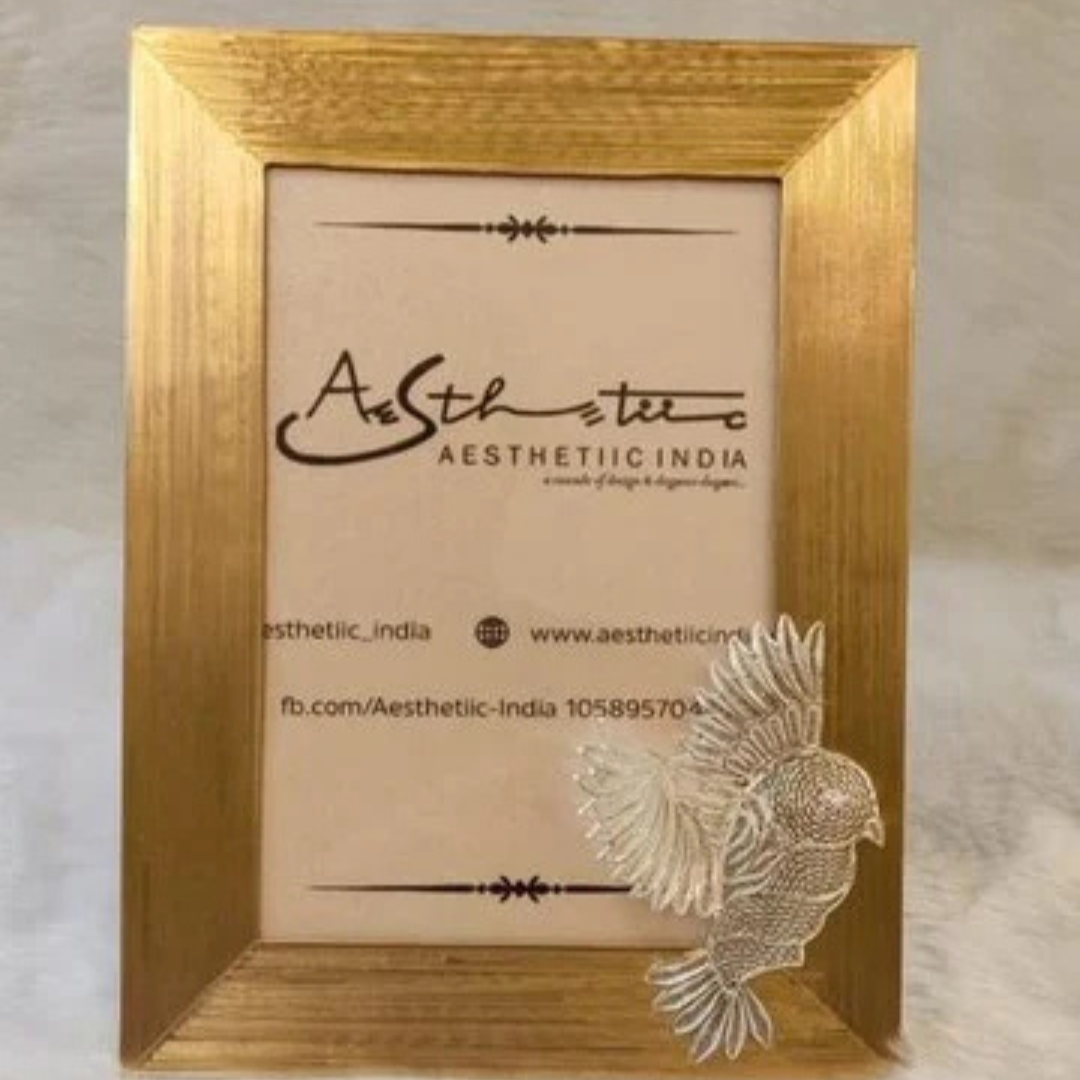 Kingfisher frame
