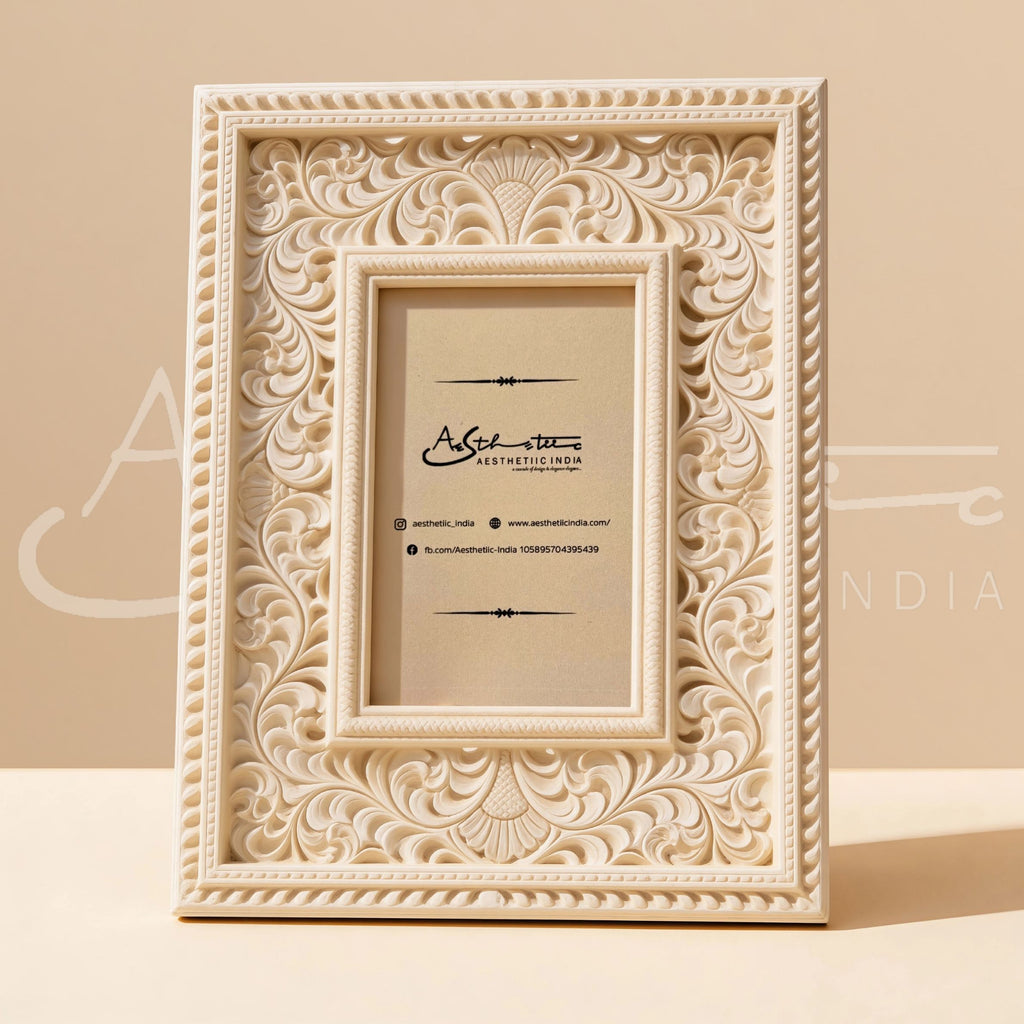 Ivory Look-Alike Royal Heritage Photo Frame