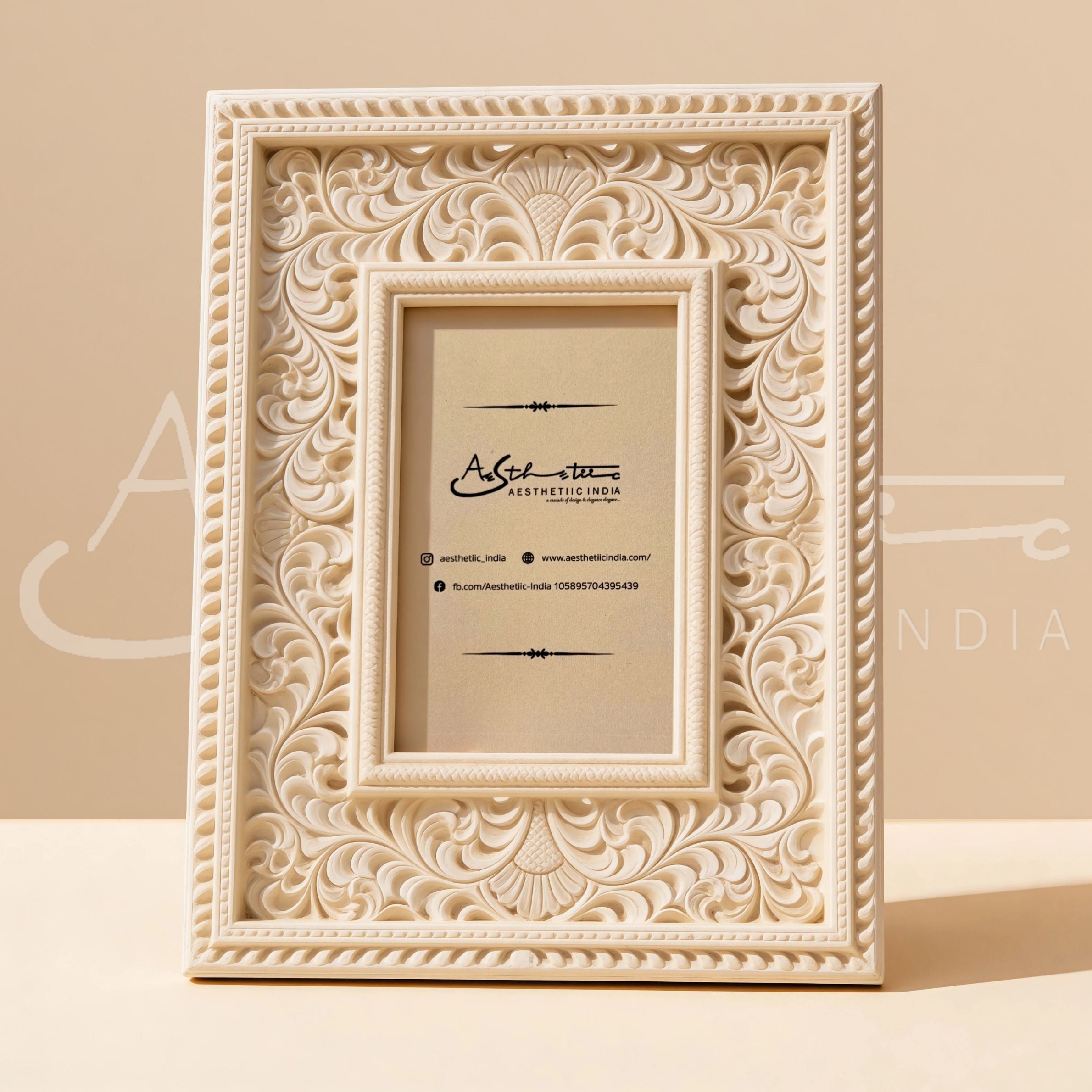 Ivory Look-Alike Royal Heritage Photo Frame