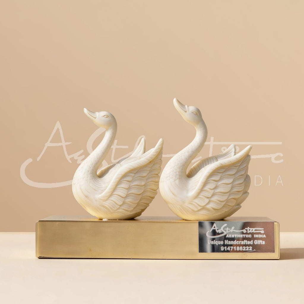 Ivory Look-Alike Swan Pair